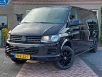 Volkswagen Transporter 2.0 TDI L2H1 Highline | Black Edition | Leer
