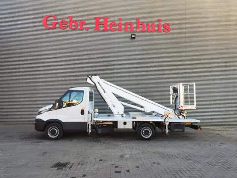 Iveco Daily 35S12 Multitel MT162 (bj 2018)