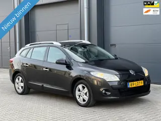 Renault Mégane Estate 1.4 TCE DYNAMIQUE + CLIMA + TRHAAK