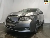 Nissan LEAF Tekna 40 kWh - Frontschade