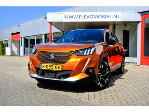 Peugeot E-2008 EV GT 50 kWh Aut. Navi|Half Leder|Cam|Clima|LMV