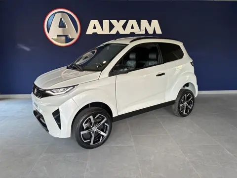 Aixam Crossover Premium Ambition brommobiel NIEUW voorraad