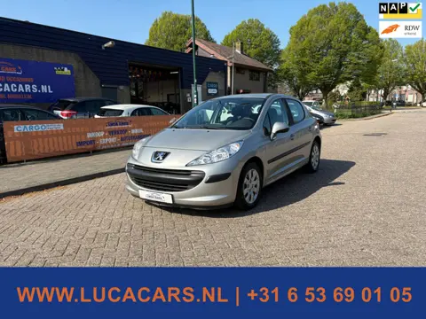 Peugeot 207 1.4 VTi Cool 'n Blue NIEUWE APK + AIRCO!