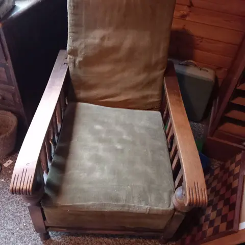 rookstoel eiken - rugleuning verstelbaar - i.p.st.