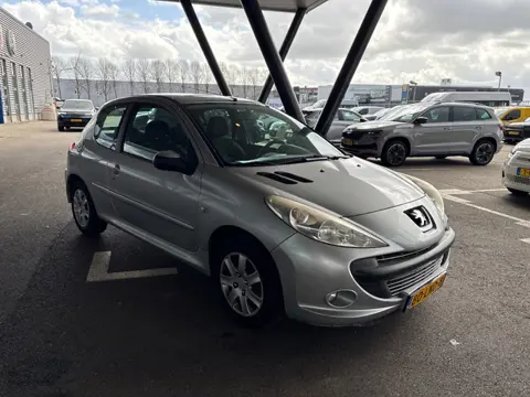 Peugeot 206 + 1.4 XS