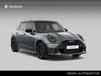 MINI 5-deurs Cooper C John Cooper Works M | 17" | Comfort Acces | Panorama | Stoel/Stuurverwarming |