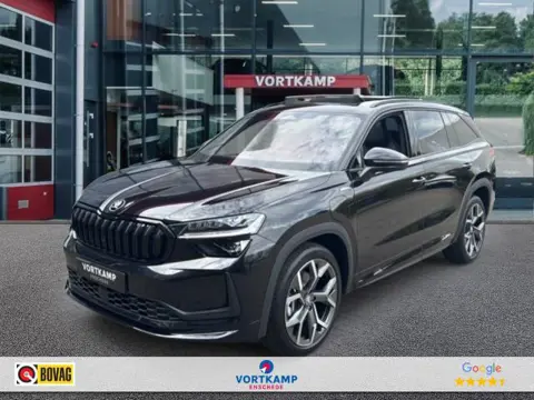 SKODA KODIAQ 1.5 TSI E-HYBRID SPORTLINE TREKHAAK/CAMERA/PANO-DAK/ELEK-KLEP/ACC/MEM/STOELVERW