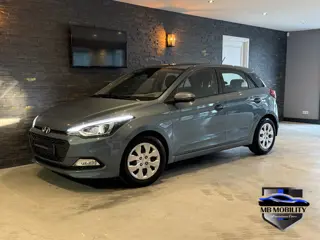 Hyundai i20 1.2 benzine Bj: 2016 / 15.750 KM (bj 2016)