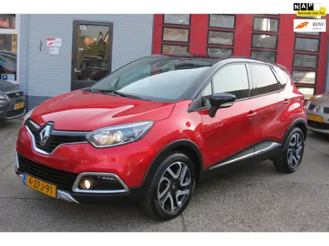 Renault Captur 0.9 TCe Helly Hansen , CLIMA , PDC , NAVI, CAMERA