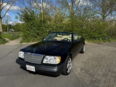 Mercedes-Benz E-Klasse 320 Cabrio (bj 1995, automaat)