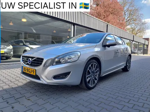 Volvo S60 2.0T Intro Edition 138.000KM Dealer onderhouden 13 jaar dezelfde eigenaar Bliss Telefoon C