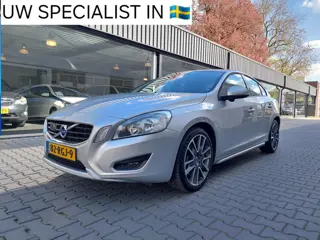 Volvo S60 2.0T Intro Edition 138.000KM Dealer onderhouden 13 jaar dezelfde eigenaar Bliss Telefoon C