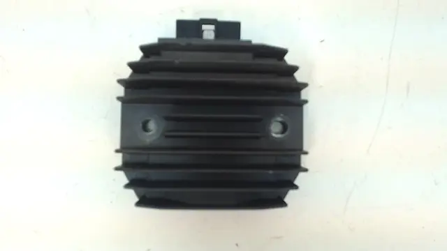 SPANNINGSREGELAAR Yamaha FZ6 2004 - 2007