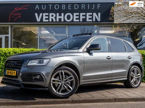 Audi Q5 3.0 TDI QUATTRO - 3 X S LINE - AUTOMAAT - PANORAMADAK - KEYLESS - PREMIUM AUDIO - TREKHAAK -