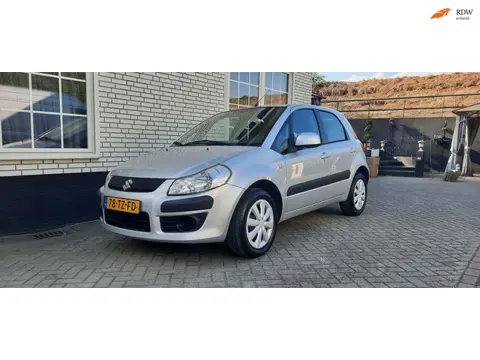 Suzuki SX4 1.6 Comfort 4 deurs-hoge instap airco