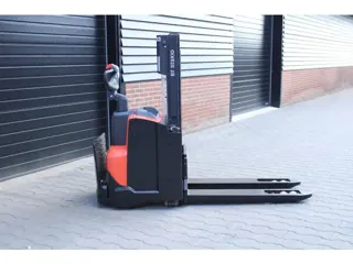 BT toyota swe200d stapelaar elektrische bj 2020 (bj 2020)