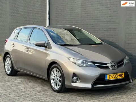 Toyota Auris 1.3 Aspiration NAVI CAMERA GOED ONDERHOUDEN