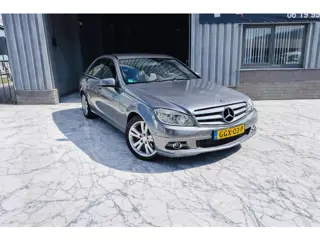 Mercedes-Benz C-klasse 180 K Avantgarde Cruisecontrole/Airco