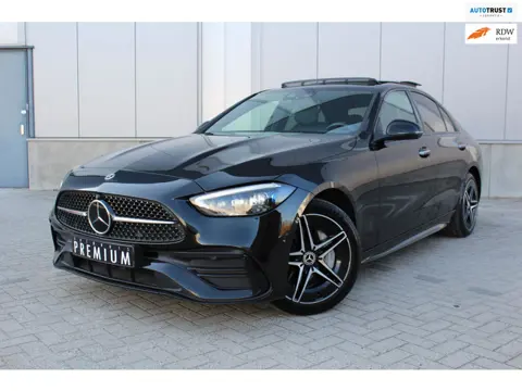 Mercedes-Benz C-klasse C300e AMG Premium Plus Pano/Head-up/Trekhaak/Memory/Leder
