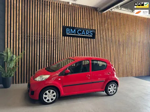 Peugeot 107 Peugeot 107 1.0-12V XS Airco,Nieuwe APK