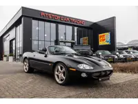 Jaguar XKR 4.0 V8 Convertible Supercharged, 363 PK, *52.000km*, NL Auto, Youngtimer!