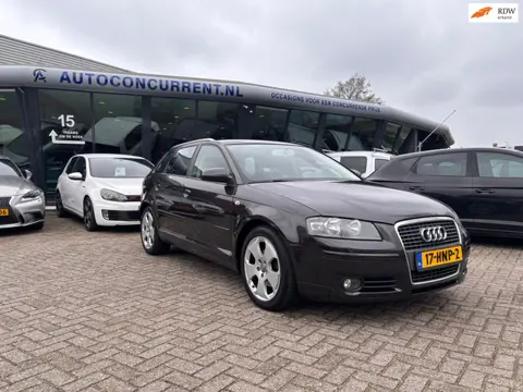 Audi A3 Sportback 2.0 TDI Attraction, NIeuwe APK, Stoelverwarming, Navi, Inruil mogelijk.