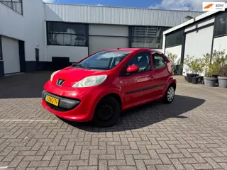 Peugeot 107 1.0-12V XR 5 Deurs Airco inruil koopje
