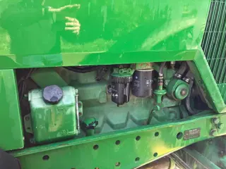 John Deere 7600-696750
