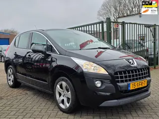 Peugeot 3008 1.6 THP Active Automaat carplay panorama dak navigatie parkeer sensor trekhaak cruis co