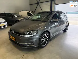 Volkswagen GOLF Business R 1.4 tsi dsg panoramadak