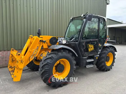 JCB 531-70 Agri (bj 2011)