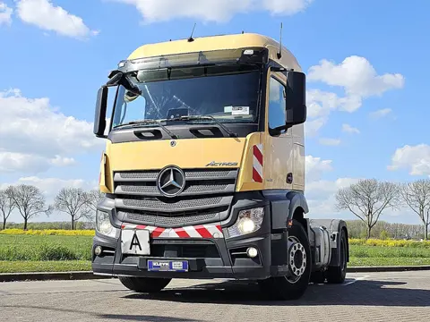 MERCEDES-BENZ ACTROS 1843