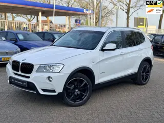 BMW X3 XDrive35i High Executive|19 inch|Leder|Camera|Navigatie|Trekhaak|Panorama dak|Cruise control|