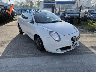 Alfa Romeo MiTo 1.3 JTDm ECO Essent. (bj 2011)