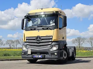 MERCEDES-BENZ ACTROS 1843