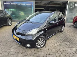 Toyota Aygo 1.0-12V Dynamic Navigator | 2E EIGENAAR | 12MND GARANTIE | ANDROID | AIRCO | LMV |