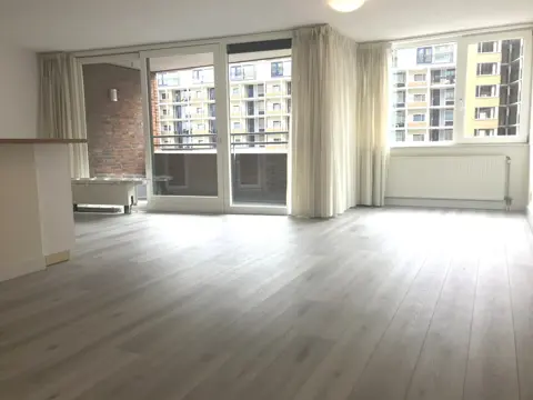 Woning aan de Jan Pettersonstraat te Rotterdam