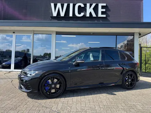 Volkswagen Golf 2.0 TSI R 4Motion DSG Pano AKRA IQ HUD Drift modes