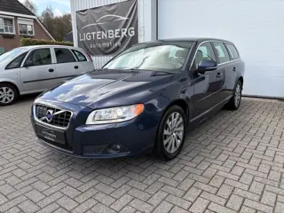 Volvo V70 1.6 T4 LIMITED EDITION|LEER|KANTELDAK|NWE DISTRIB.