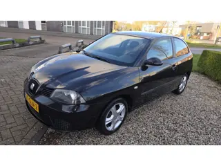 SEAT Ibiza 1.4-16V Trendstyle (bj 2008)