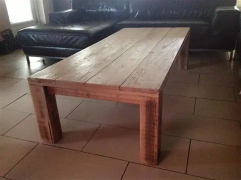 Hardhouten lariks salontafel