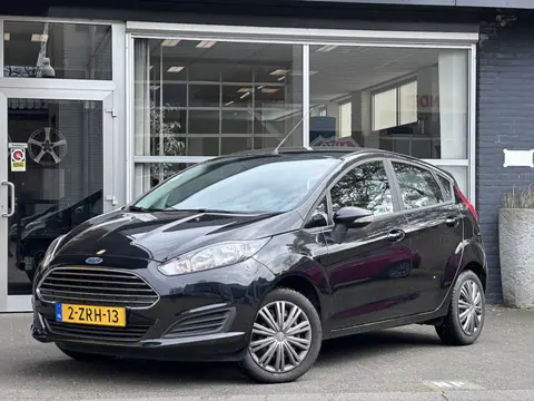 Ford Fiesta 1.0 Style ORGINEEL NL / NAP / NAVI / AIRCO / LAGE KM