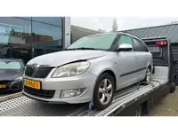 Škoda Fabia Combi 1.2 TDI Greenline - ALTERNATOR DEFECT - FRONT DAMAGE -