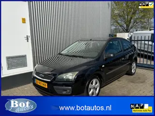 Ford Focus 1.6-16V First Edition