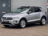 Volkswagen T-ROC 1.5 TSI automaat Style - Panorama dak, afn trekhaak.