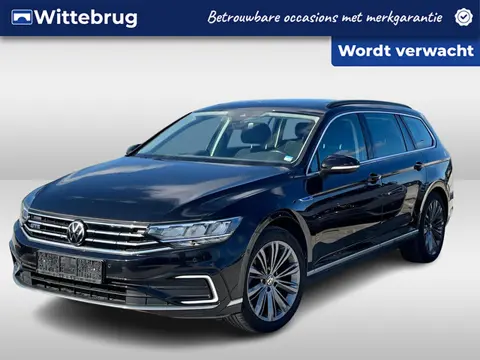 Volkswagen Passat Variant 1.4 TSI PHEV 218pk GTE / DSG Automaat Panoramadak / Trekhaak, elektrisch u
