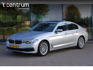 BMW 5 Serie 540i 340 PK xDrive High Executive, Trekhaak, Schuif-Kanteldak, Adap. Cruise Control, Mem