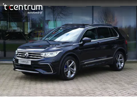 Volkswagen Tiguan 1.4 TSI eHybrid 245 PK R-Line BNS+ PHEV, Trekhaak, Panoramadak, Adap. Cruise Contr