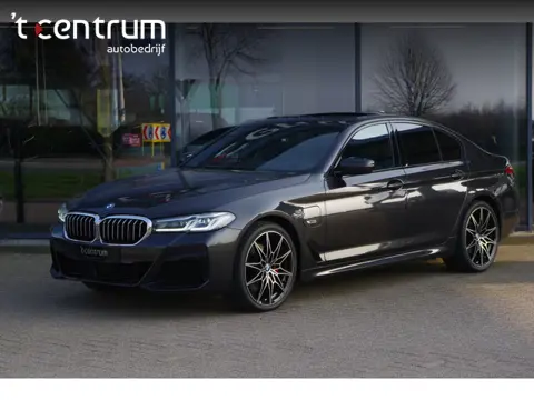 BMW 5 Serie 530e M-Sport Business Edition Plus 293 PK, Schuifdak, Driving Ass. Prof, Camera, Head-Up