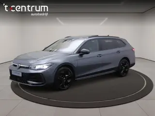 Volkswagen Passat Variant 1.5 eHybrid R-Line 272 PK PHEV, Panoramadak, Trekhaak, Black-Style, Head-U